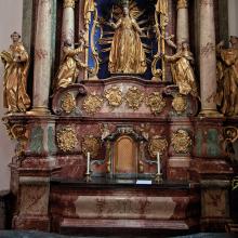 Rosenkranzaltar mit Marienkrönung